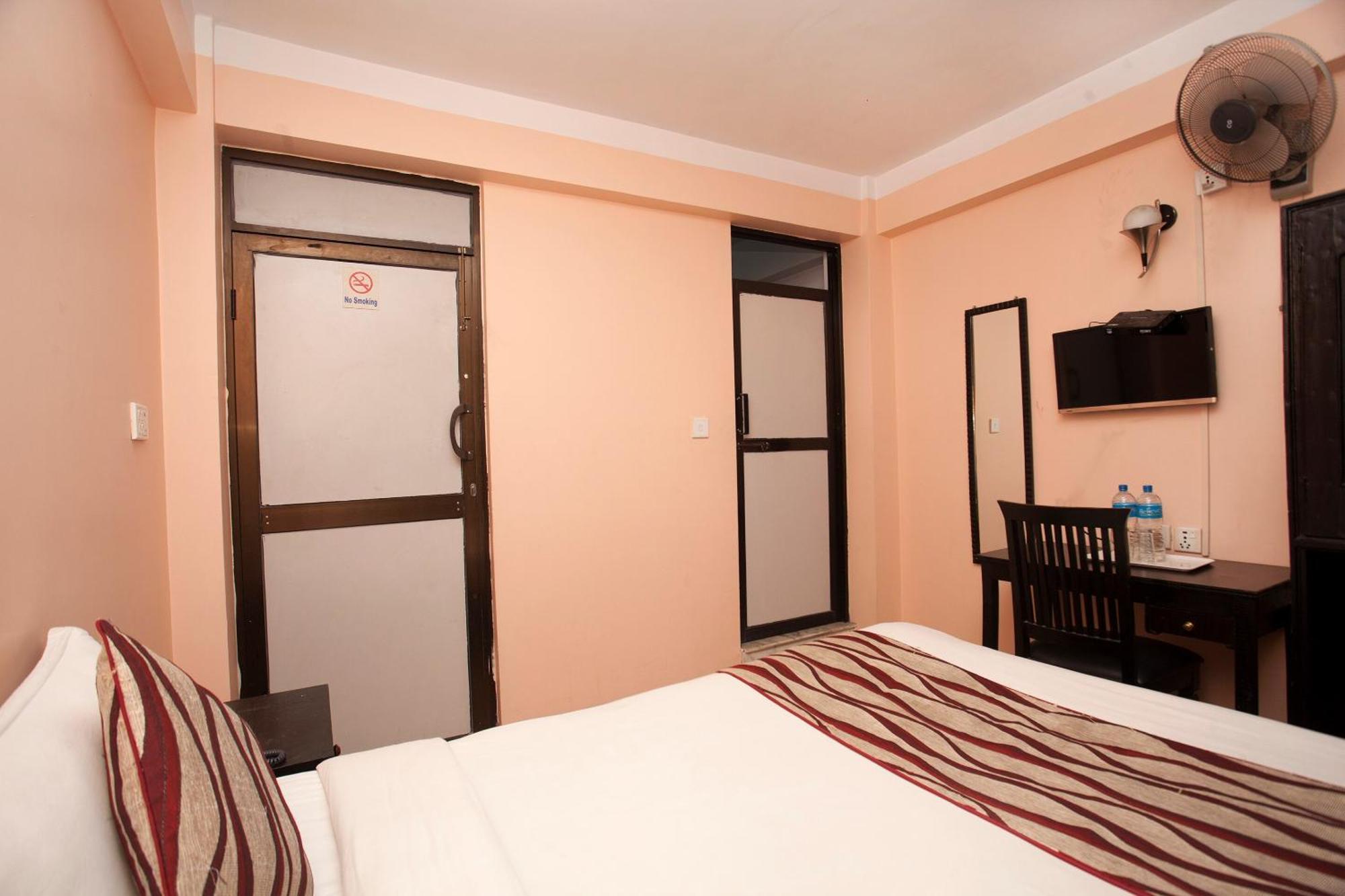 Kathmandu City Hotel Exterior foto
